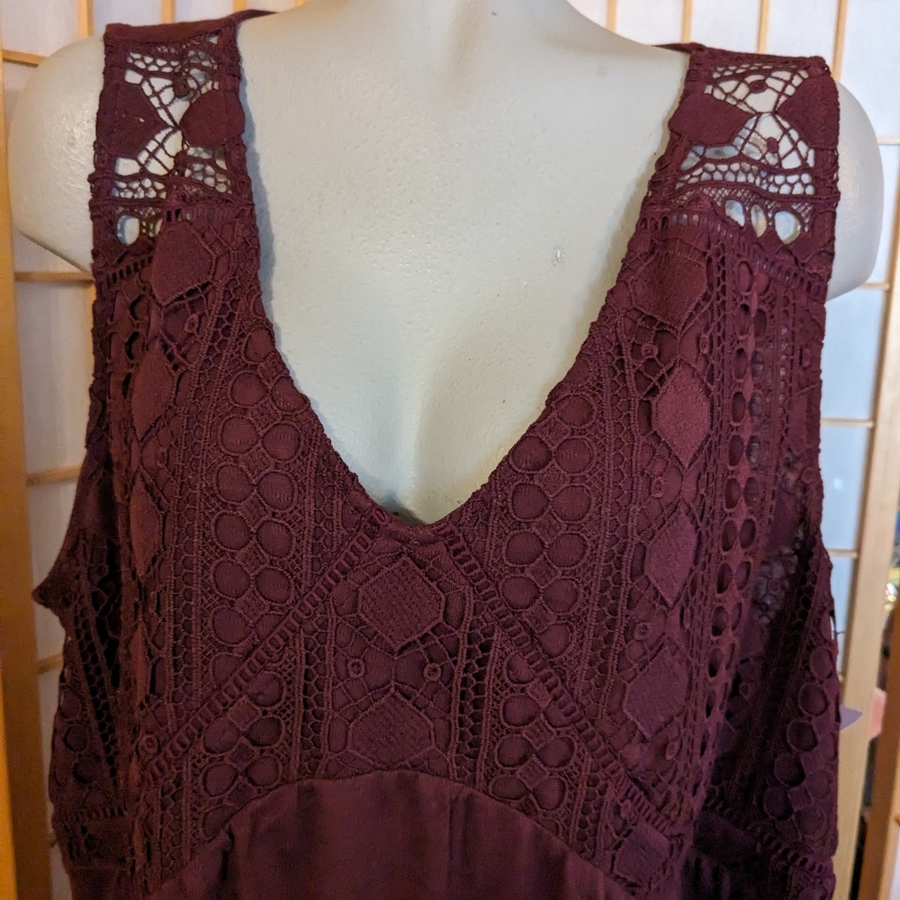 Maurice's, NEW, cranberry sleeveless top, sz 3X, NWTS.  FINAL PRICE DROP… - Picture 3 of 8